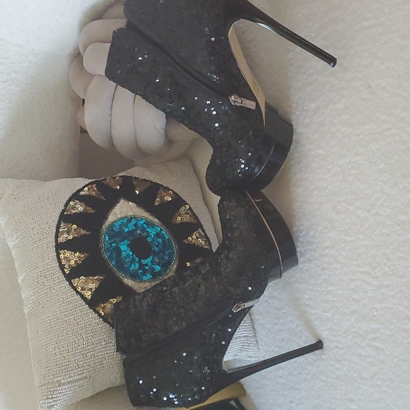 Colin Stuart Sequin Booties - Picture 4 of 5